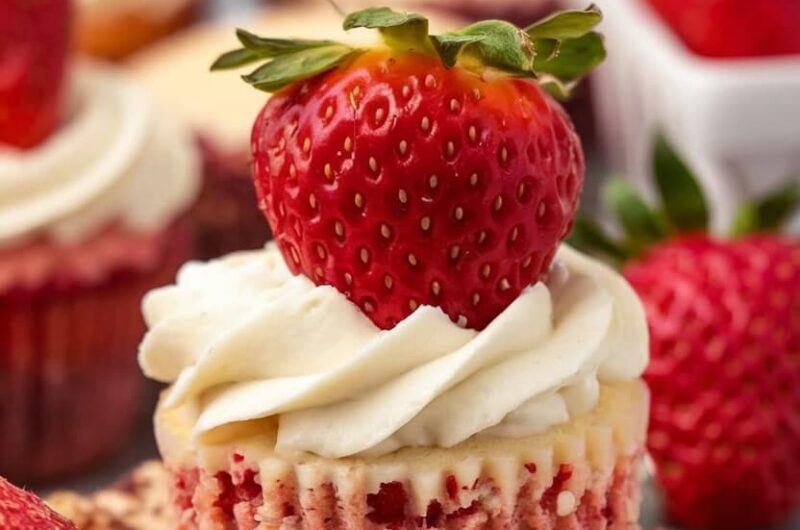 Strawberry Cheesecake Cupcakes