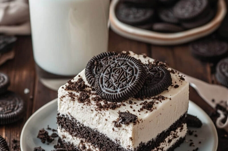 Oreo Cheesecake Cake: A Decadent Dessert for Cookie Lovers