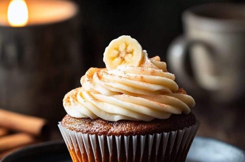 Hummingbird Cupcakes: A Sweet Southern Delight in Every Bite