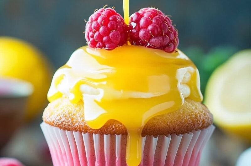 Raspberry Lemon Cupcakes: A Zesty and Sweet Delight