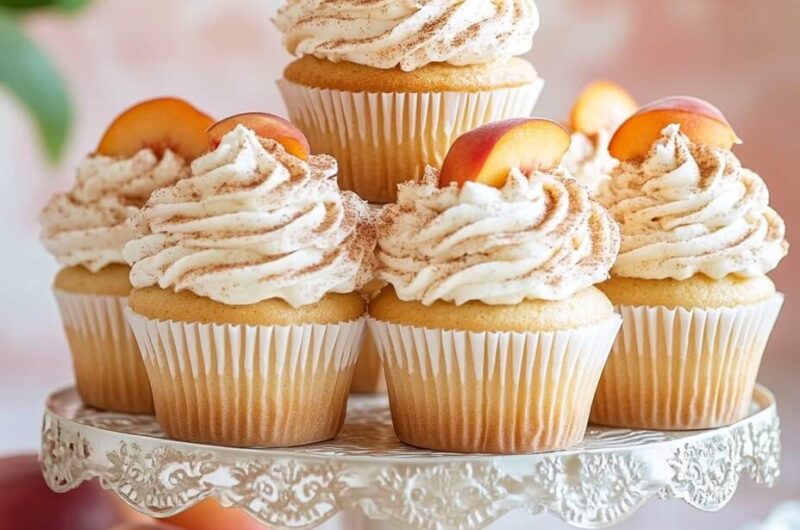 🍑 Peach Cobbler Cupcakes: A Sweet Southern Delight