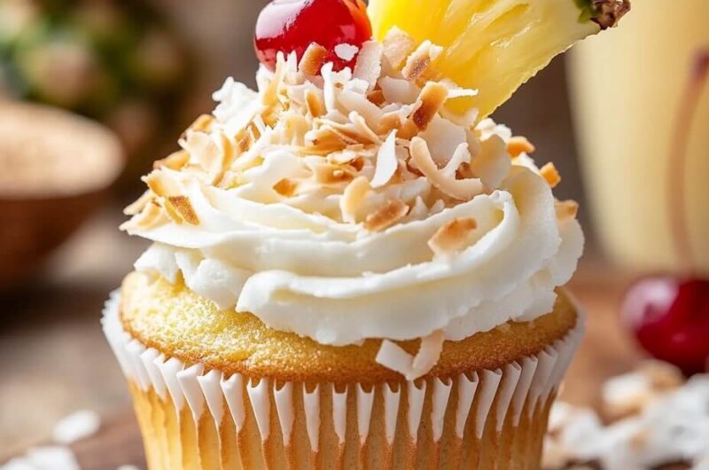 Piña Colada Cupcakes: A Tropical Treat in Every Bite!