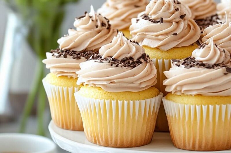 Yellow Cupcakes with Milk Chocolate Frosting: A Classic Treat with a Decadent Twist